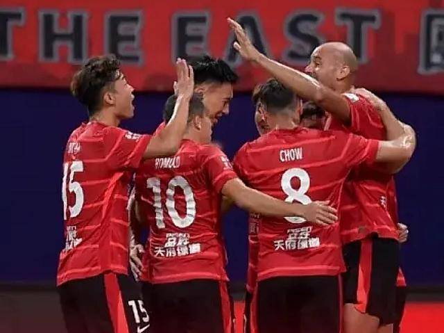 关于欧篮联赛后再迎强敌,成都蓉城手感冰凉,主帅态度:管理层满意,赛程密集仍需轮换的信息 关于欧篮联赛后再迎强敌,成都蓉城手感冰凉,主帅态度:管理层满意,赛程密集仍需轮换的信息