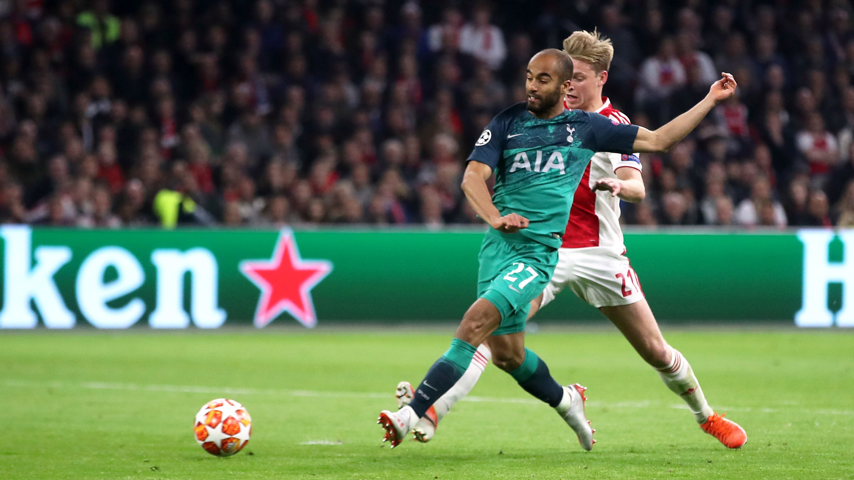 阿贾克斯发布备战花絮，今晚状态回暖，亚冠任务艰巨，细节决定成败(阿贾克斯最新消息今天)