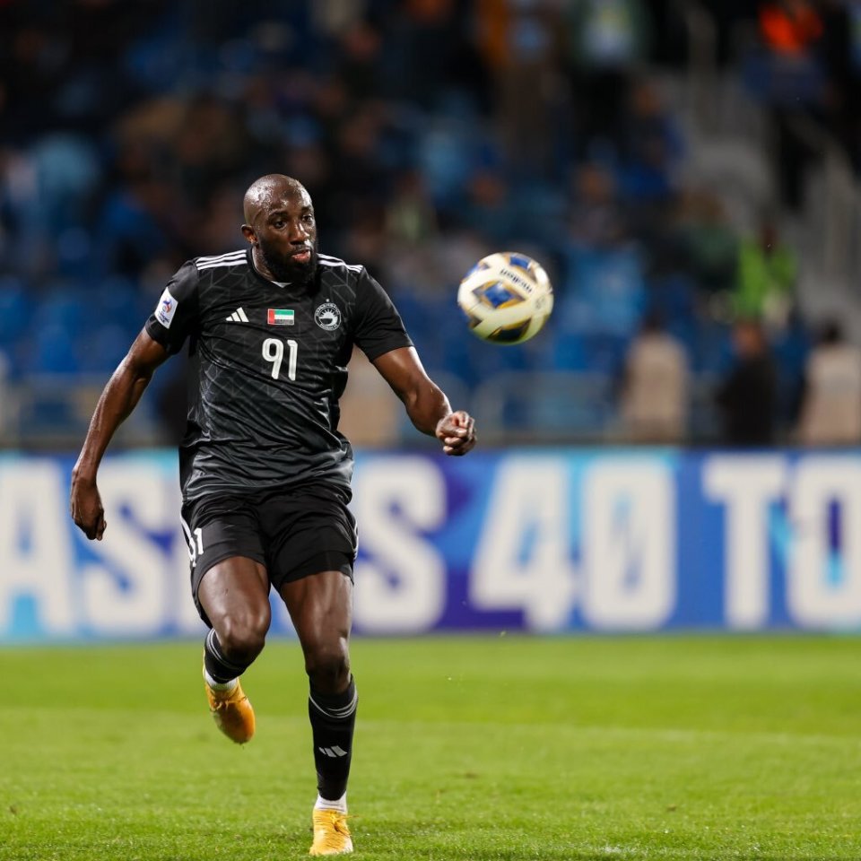 赛地聚焦——亚冠冲刺阶段热度飙升，纽约尼克斯主帅复盘，赛场秩序良好，数据趋势出现新变化 