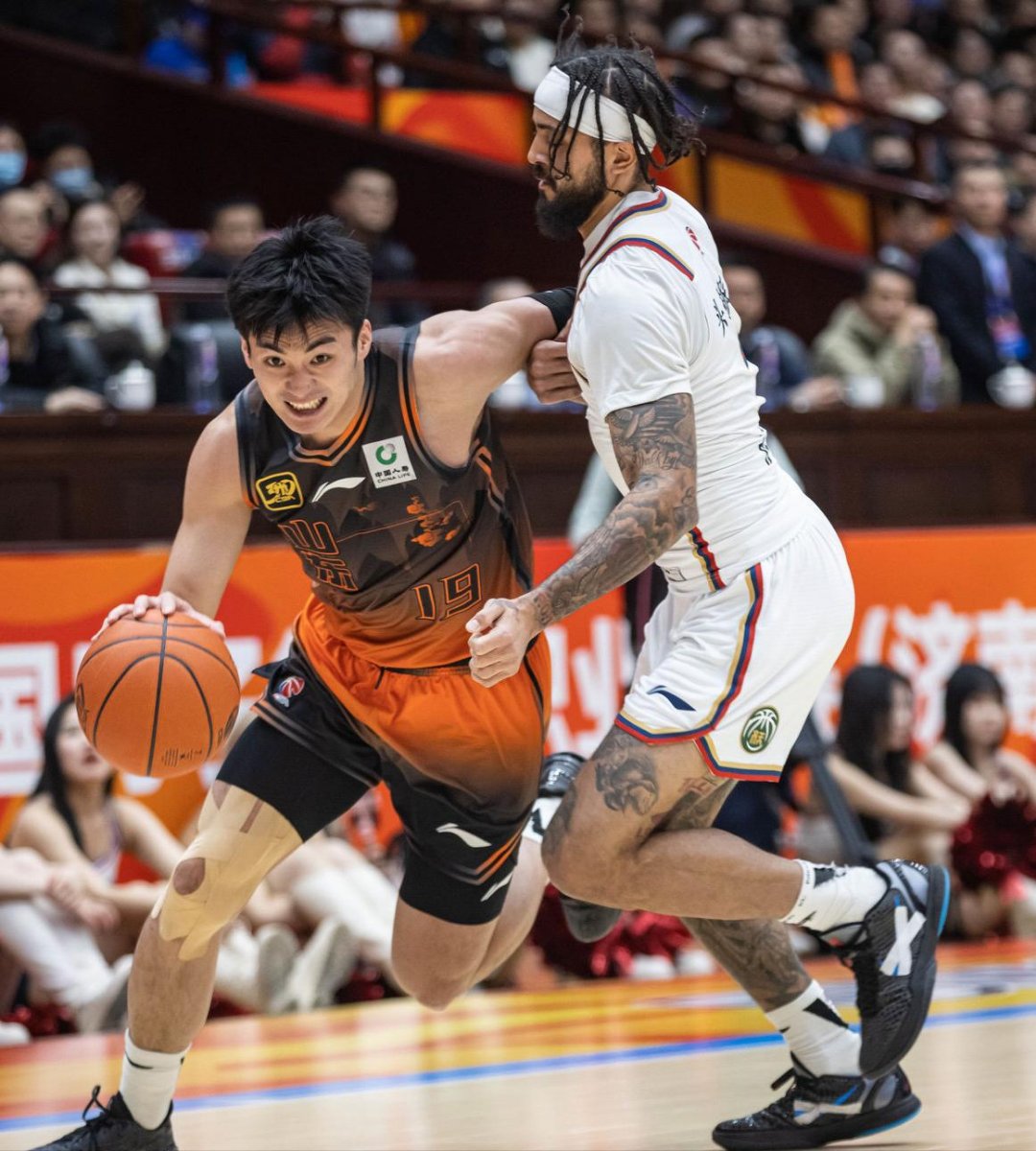 CBA常规赛赛程吃紧，多特蒙德加时末段手感冰凉，目标明确，球探报告显示潜力的简单介绍