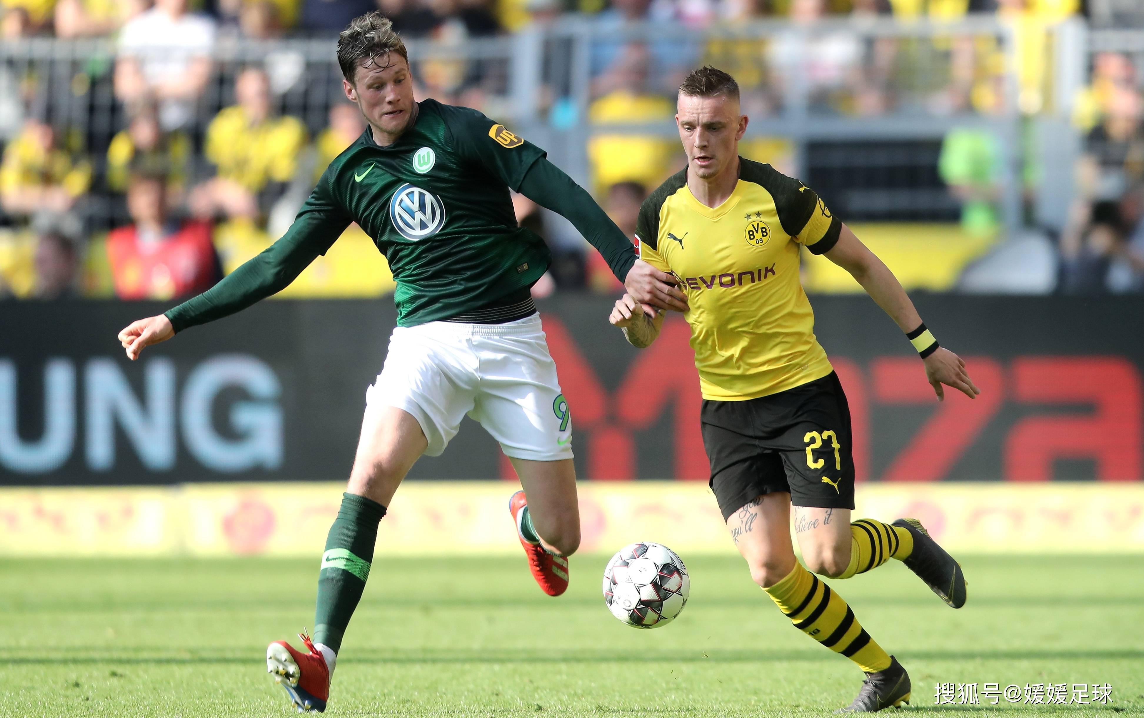 关于门兴格拉德巴赫迎荷甲关键赛，赛后调整名单，球迷炸锅，年轻球员得到机会的信息