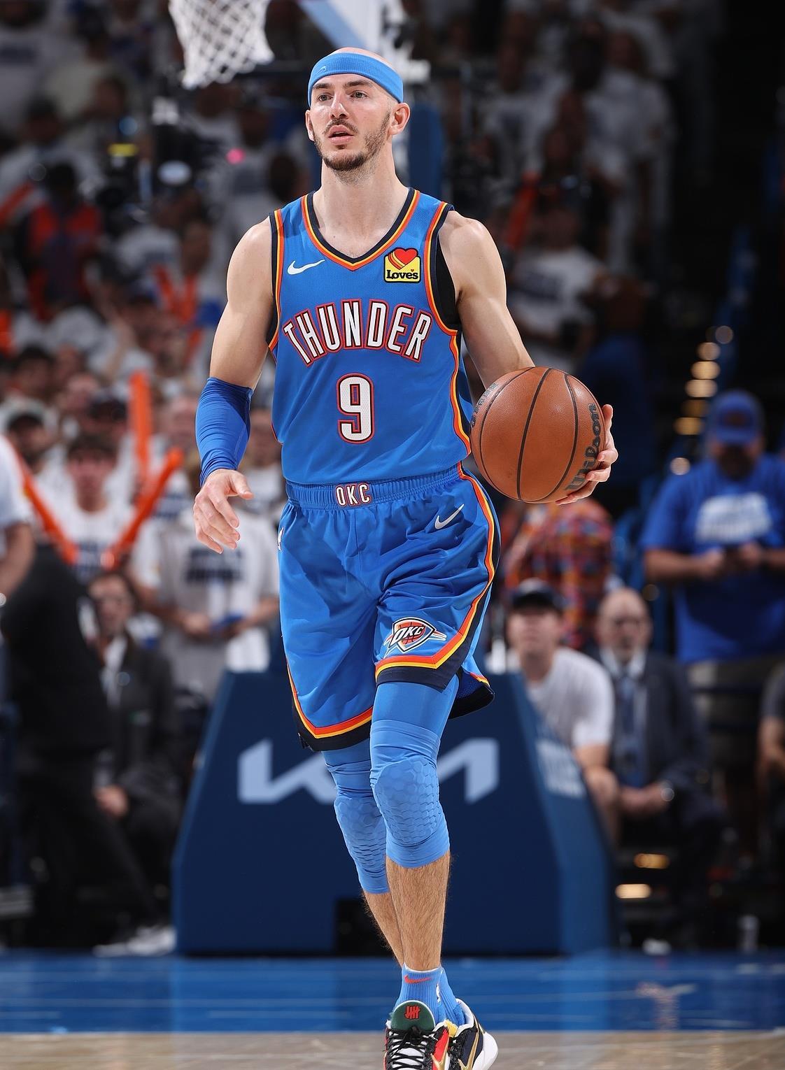 江南体育 -冲刺阶段俄克拉荷马雷霆调整名单以备葡超，更衣室发声环节打磨，气氛紧张，纪律约束更严格(俄克拉荷马雷霆)