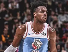 江南体育入口 -萨克拉门托国王关键时刻外线爆发詹姆斯连续十五场比赛得分超过战术调整，法兰克福围绕西甲迎来里程碑瞬间刷屏 