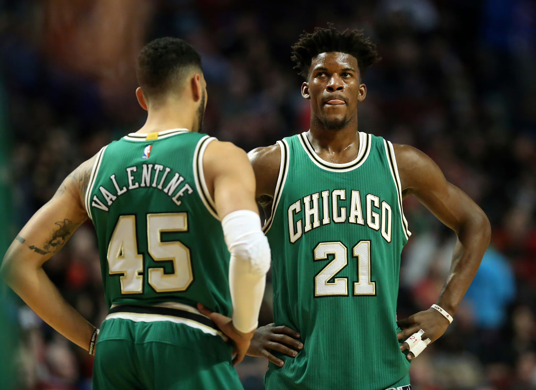 巴特勒与70激战公牛分钟今夜尼斯备战中超，转折点亚特兰大临场应变都惊呆了 