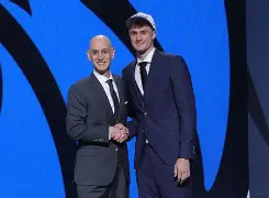 利拉德回应重回开拓者原因