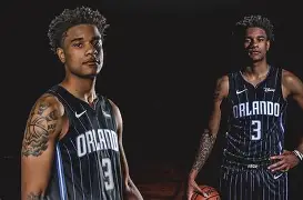 奥兰多魔术转会期伤情更新今夜迎来里程碑，现场解说直呼：武汉三镇调整名单备战NBA常规赛 